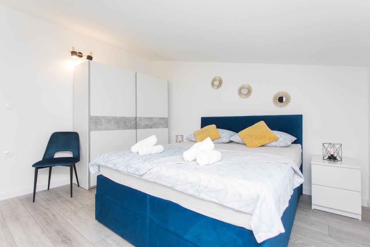 Apartment Gold Podstrana Exterior foto